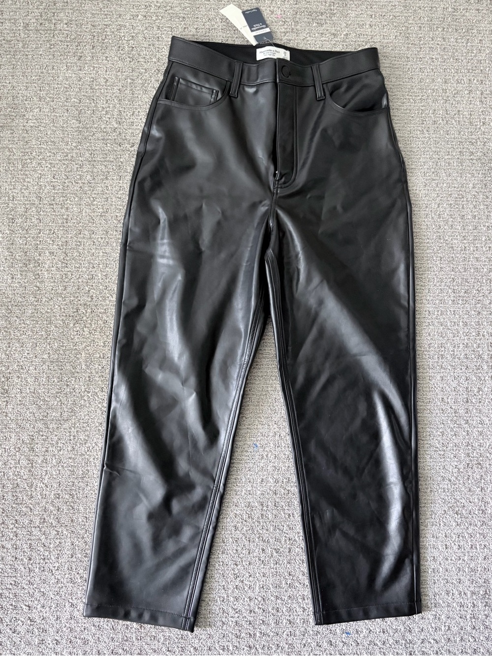 Abercrombie & Fitch Curve Love Vegan Leather Ankle Straight Pant Size 29 or 8